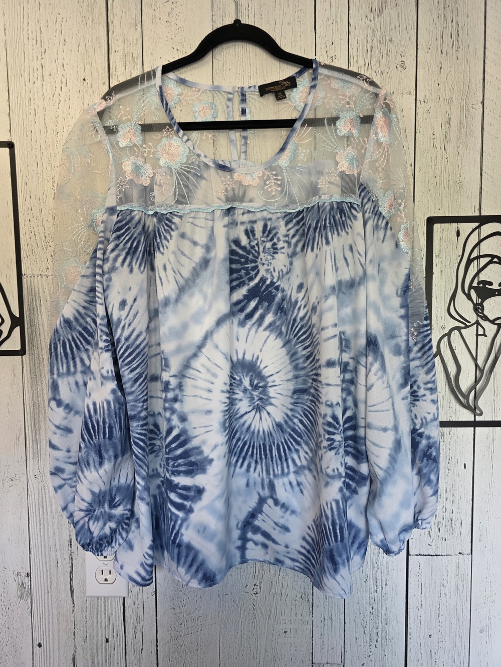 Suzanne Betro Signature by Minnie Yi Tie-Dye Embroidered Blouse 2X